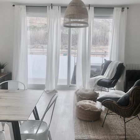 Precioso Piso Monzon Terraza, Parking,Piscina,Zona De Juegos Appartement Buitenkant foto