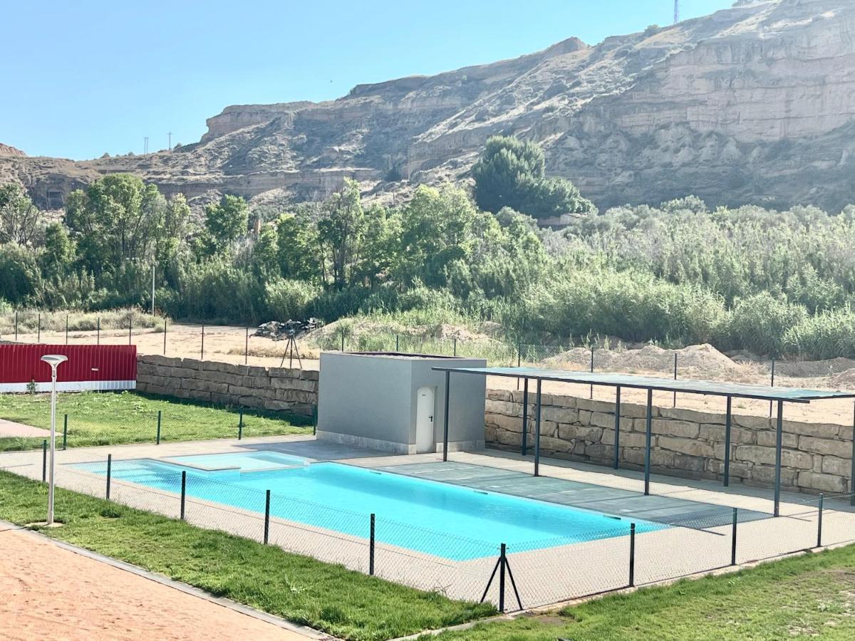 Precioso Piso Monzon Terraza, Parking,Piscina,Zona De Juegos Monzón Buitenkant foto